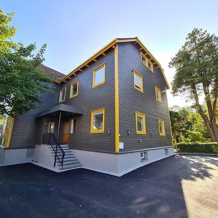 Appartement Spacious And Modern, 2-bedroom, Near Center, Best Location